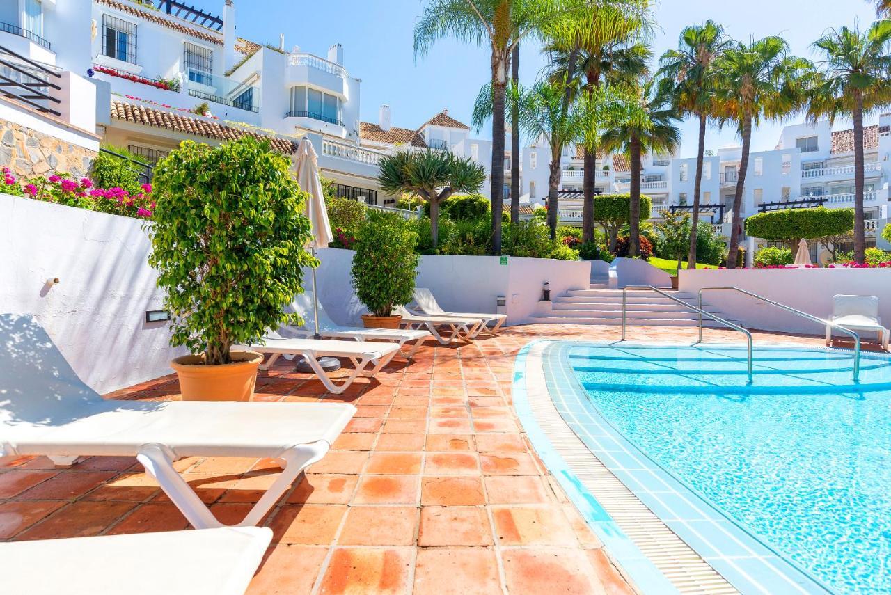 Elviria Playa White Pearl Beach Марбелья Екстер'єр фото