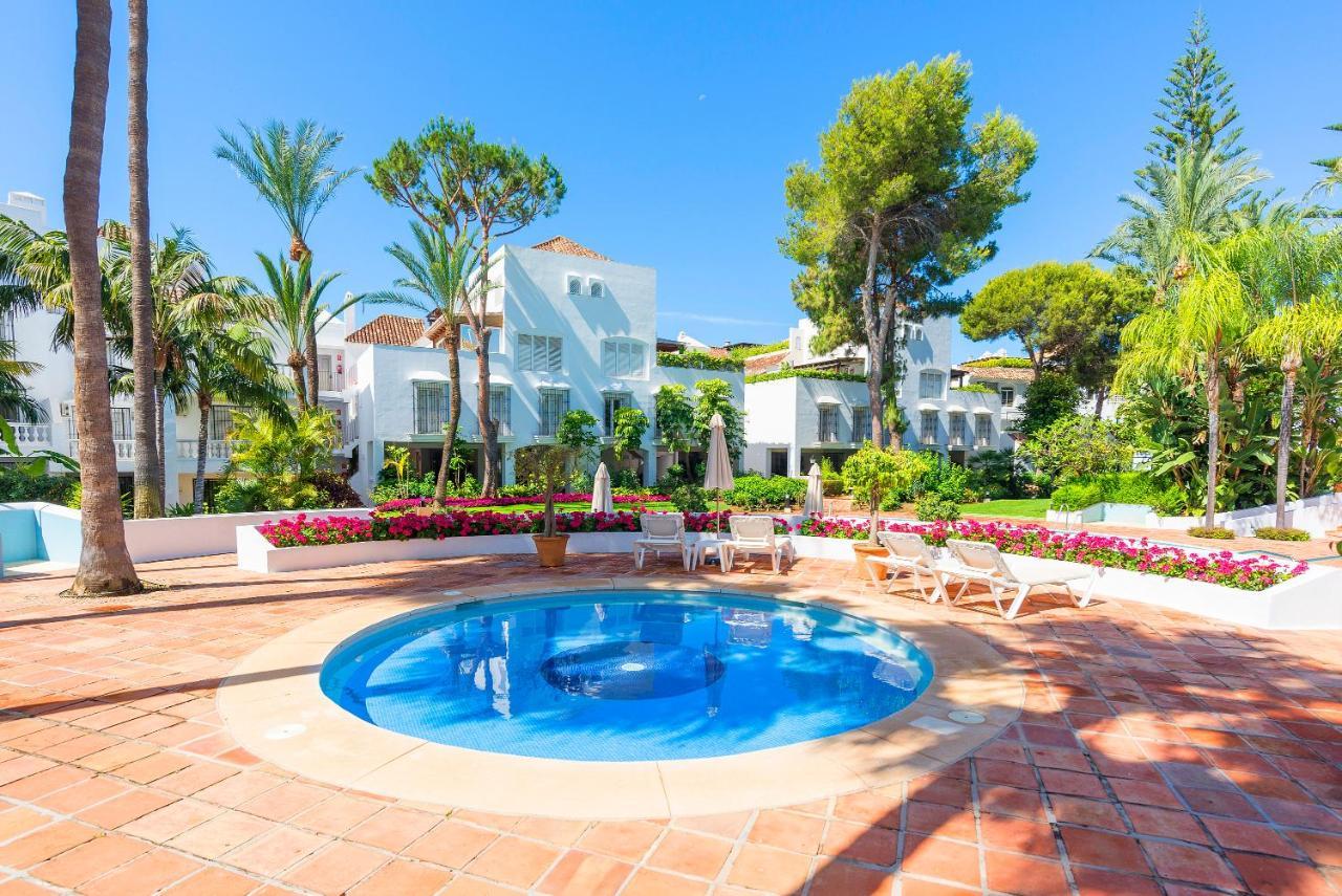Elviria Playa White Pearl Beach Марбелья Екстер'єр фото