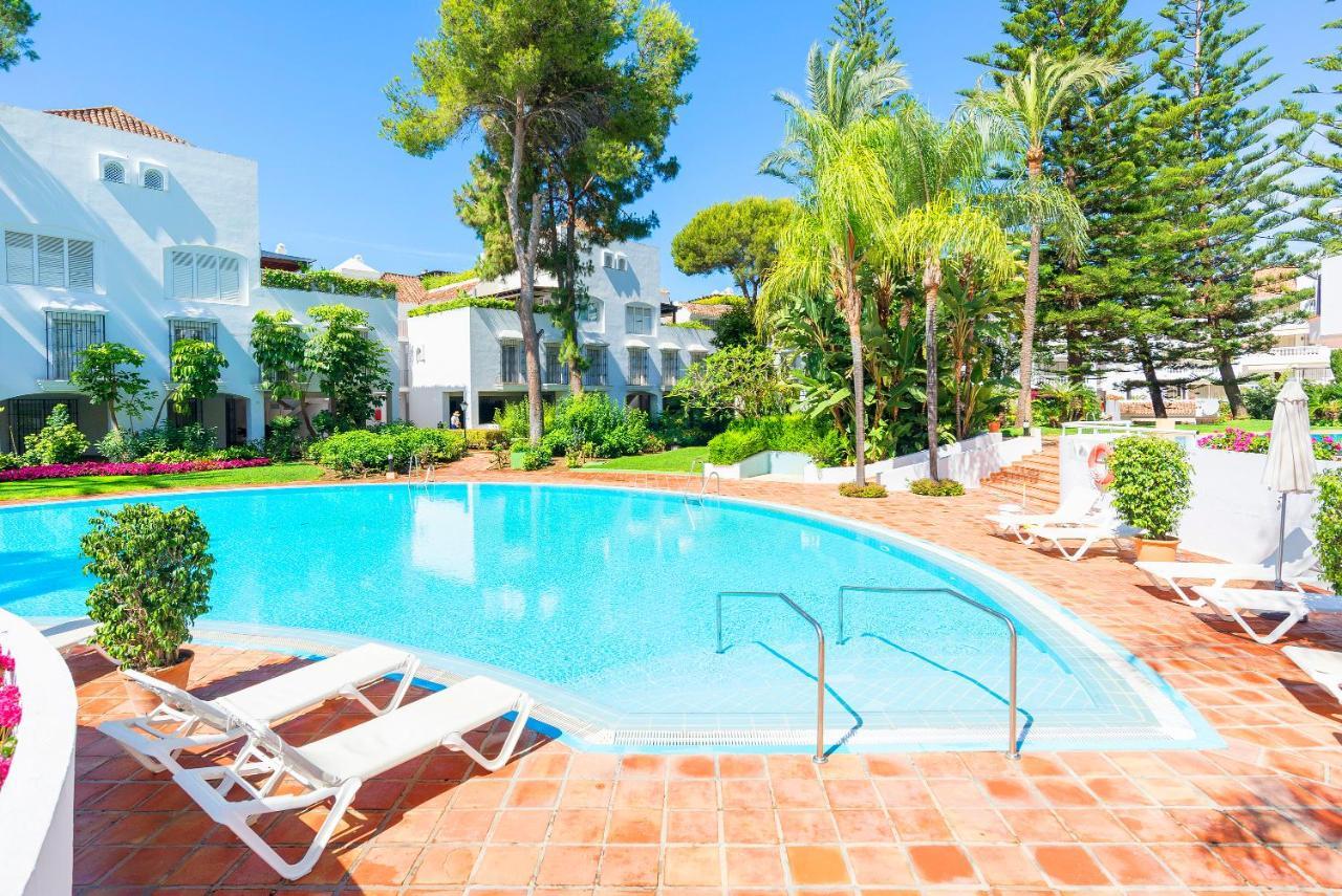 Elviria Playa White Pearl Beach Марбелья Екстер'єр фото